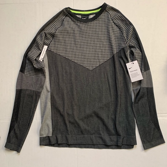 Other - Nike Mens Tech Pack long sleeve athletic shirt Sm